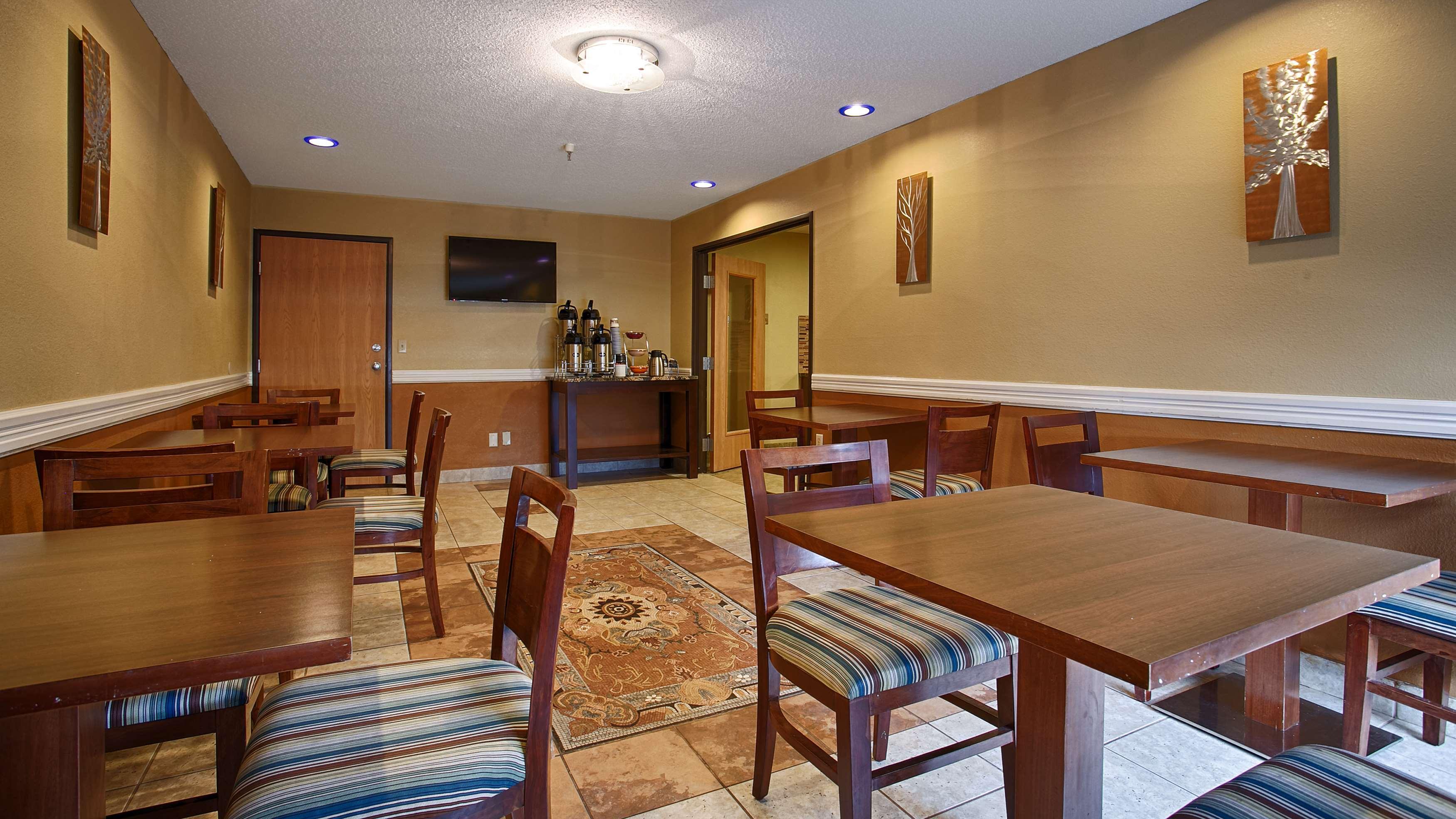 Best Western Alexandria Inn Exterior foto